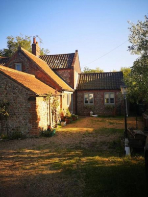 Heath Cottage Lower Southrepps north Norfolk